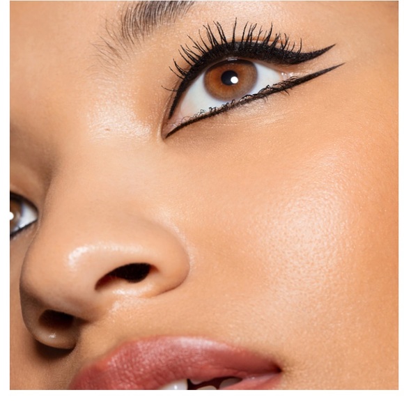 Bite Beauty Liquid Eyeliner - Picture 2 of 6